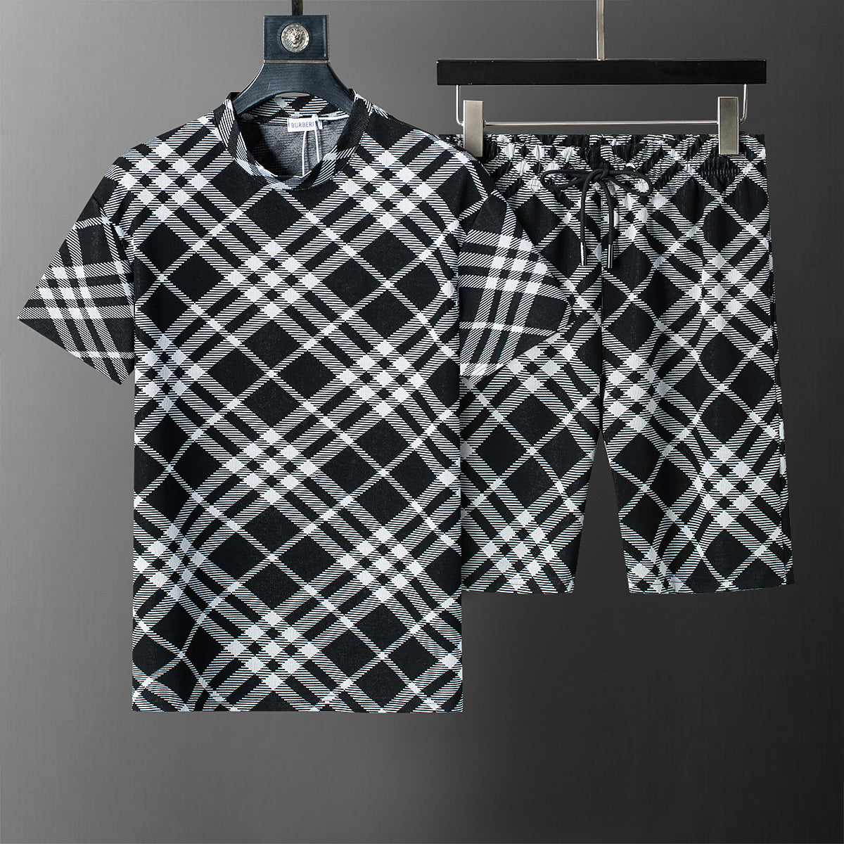 135RR119U  Popular shirt and shorts set
