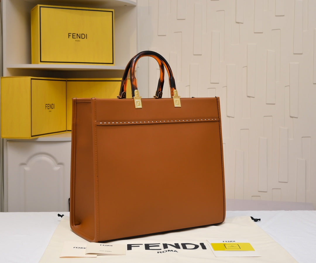 136PF104B Popular leather bag