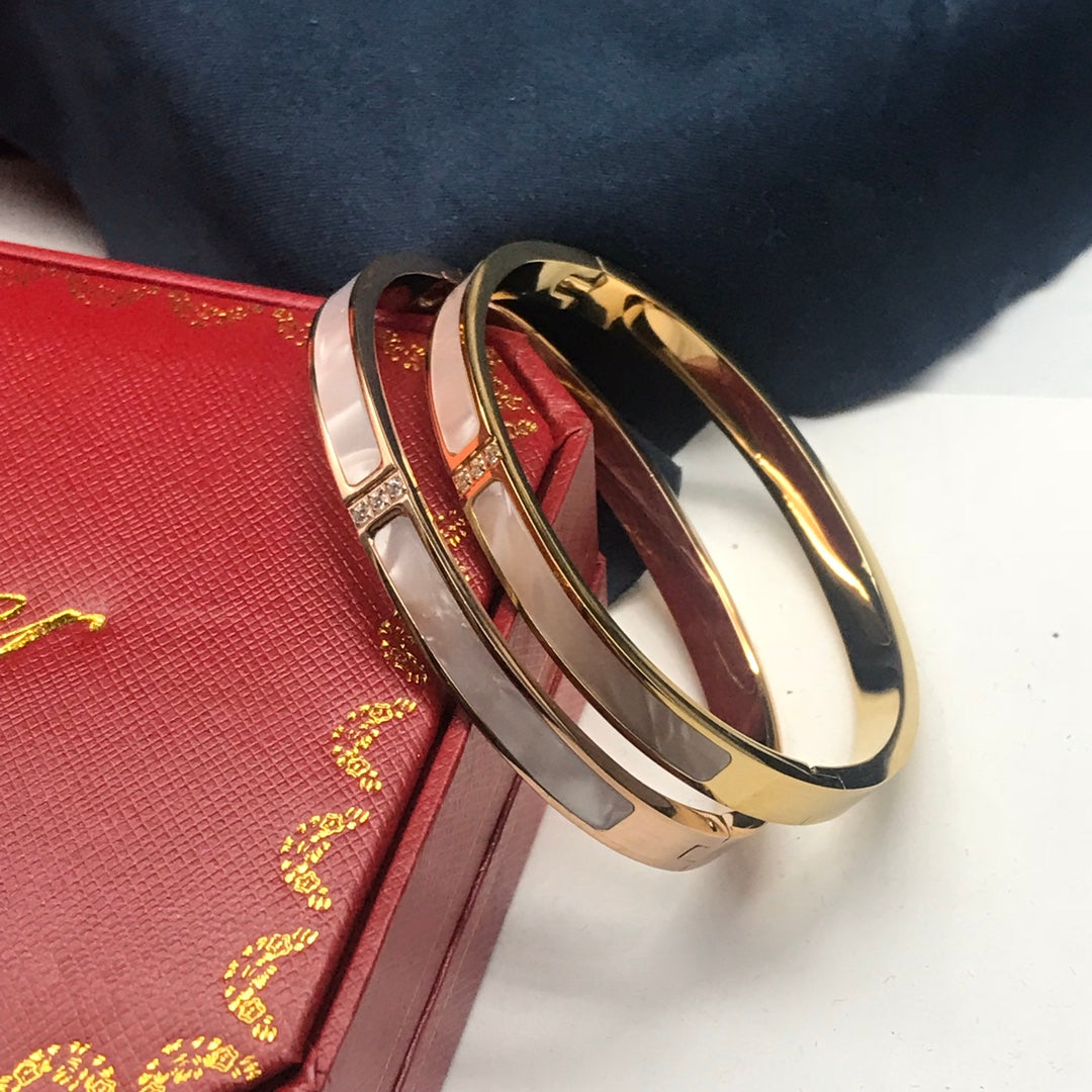 15QK63K  Popular Bracelets