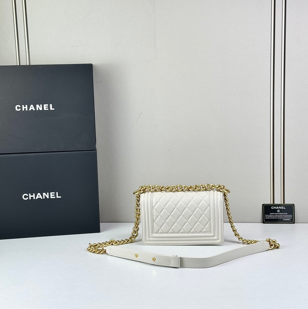 136PC16B Popular leather bag