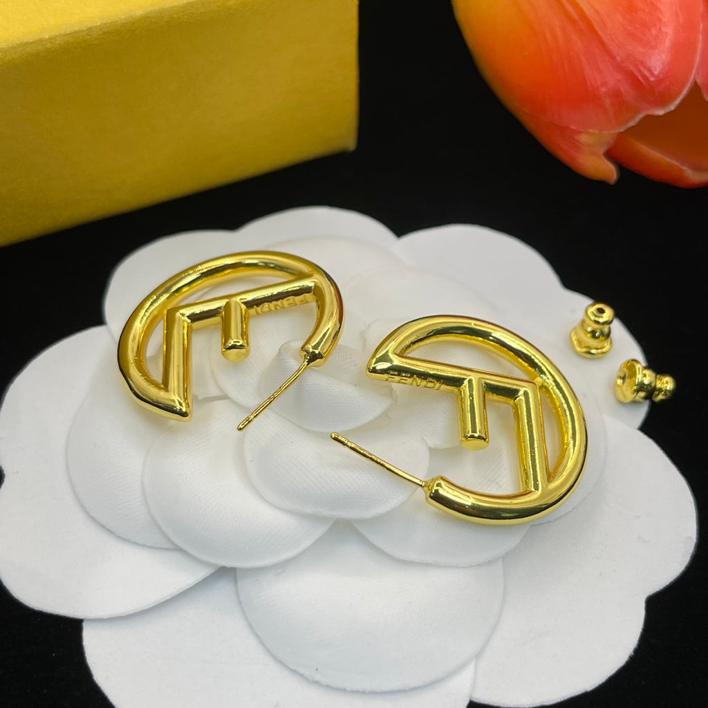 14F647E Popular  Earrings