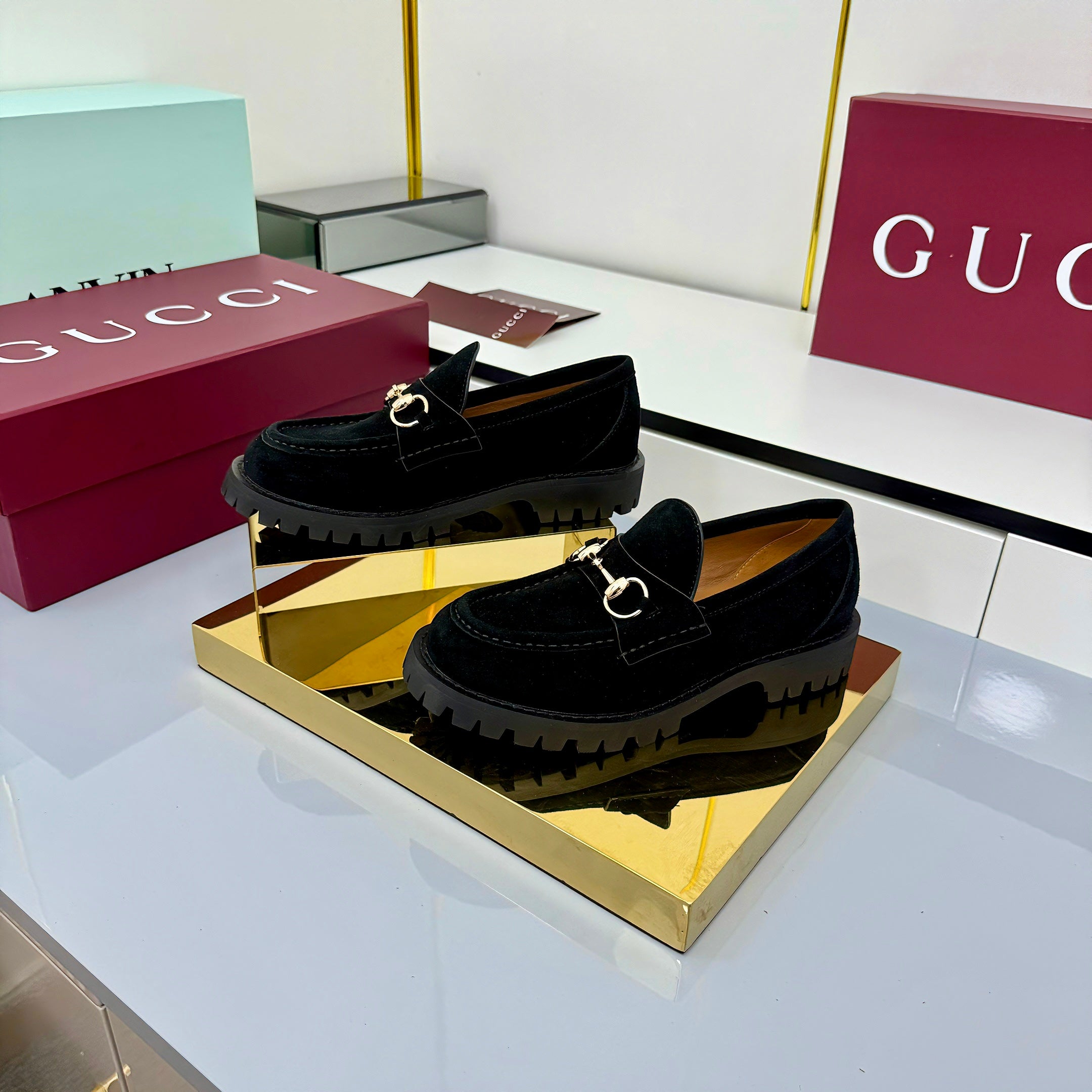 2105QB304Z Popular high-quality Shoes