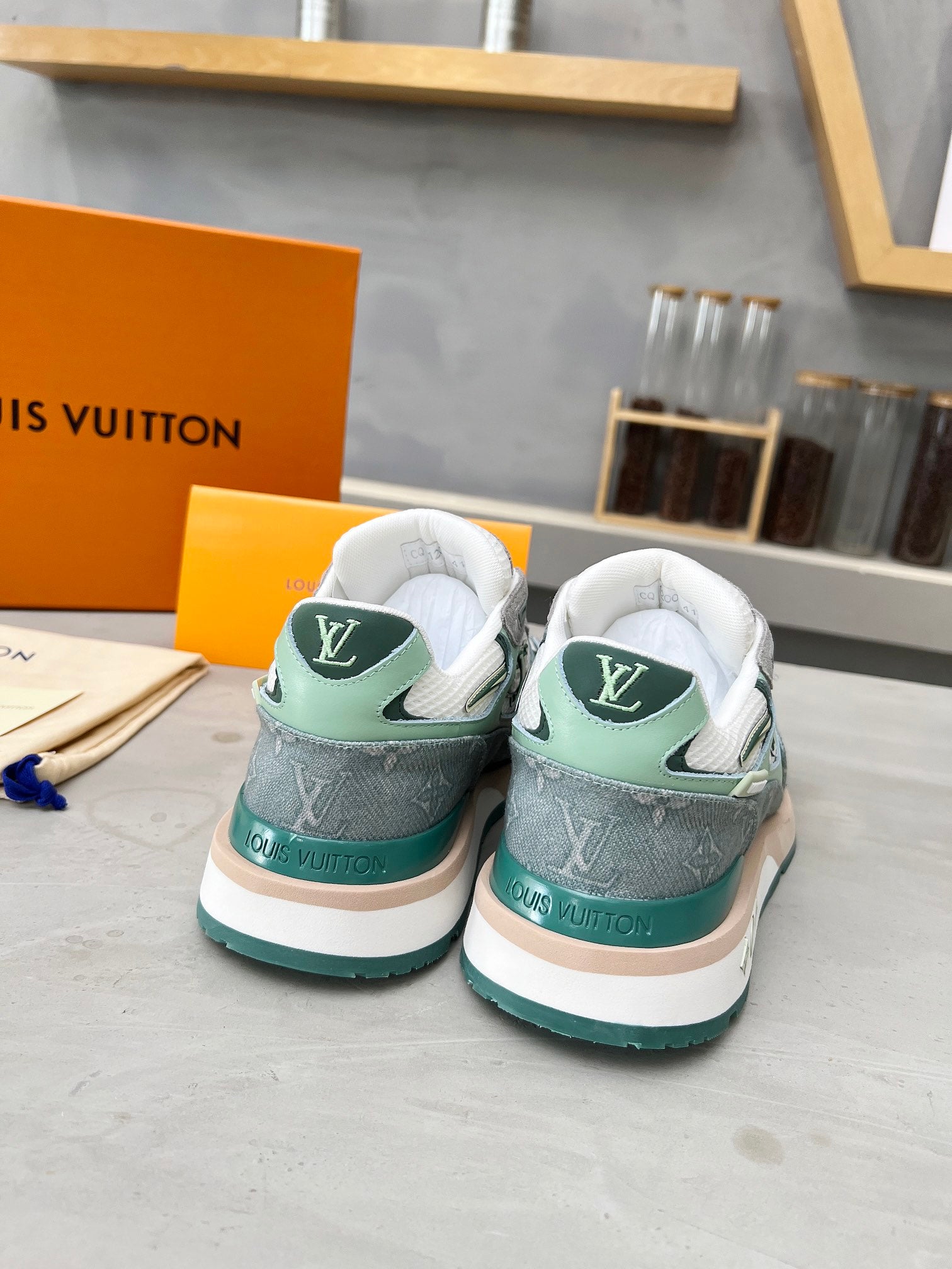 2105QE229Z Popular high-quality  Shoes