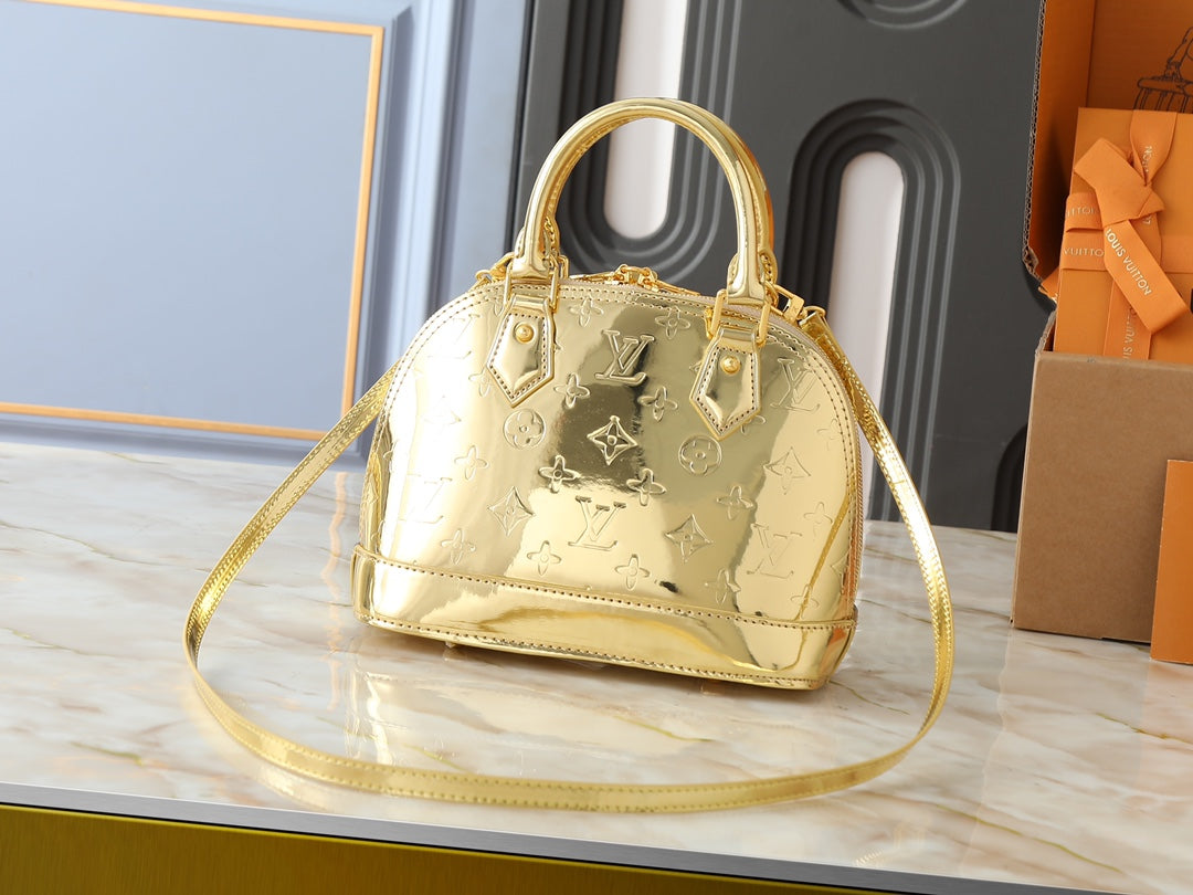 146PE96B Popular leather bag
