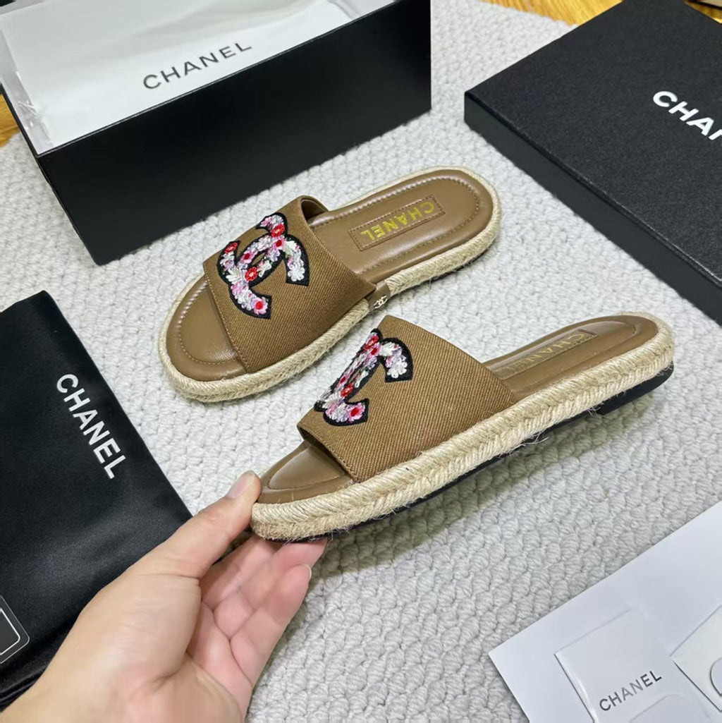 255QC43Z Popular leather shoes