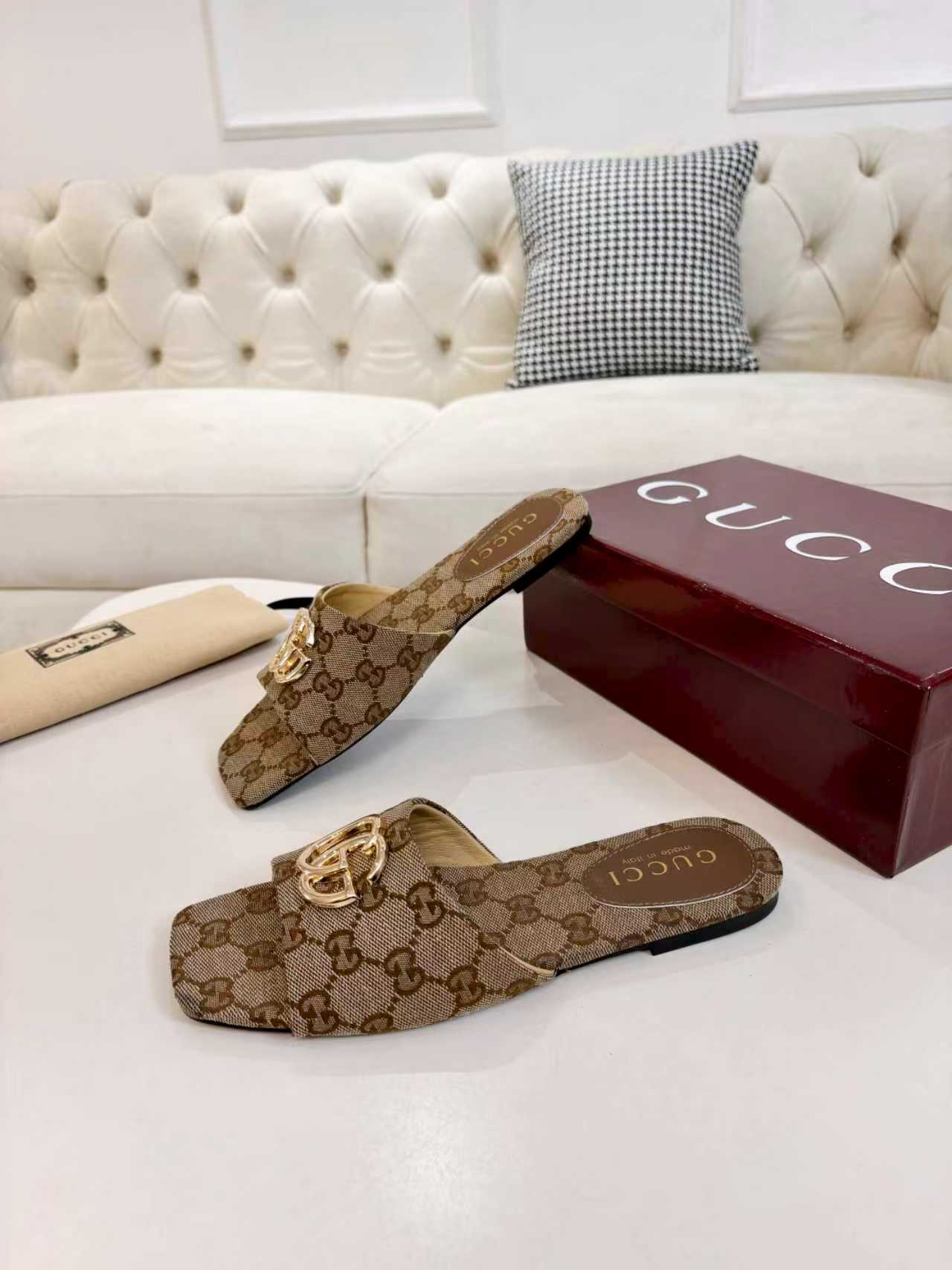 Z2P36B42 Popular high-quality leather Shoes