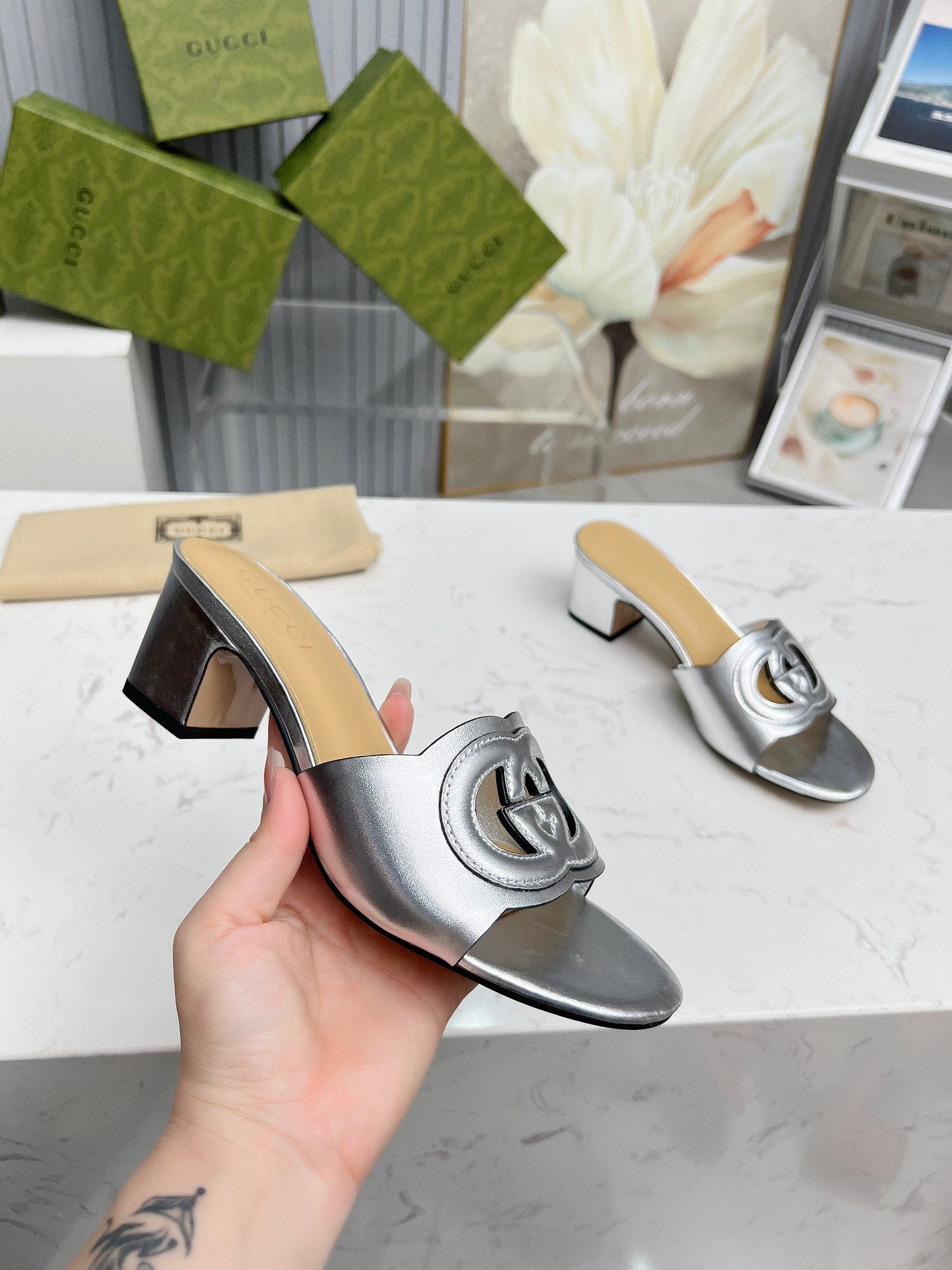 Z2X56B33 Popular high-quality leather Shoes 5.5cm