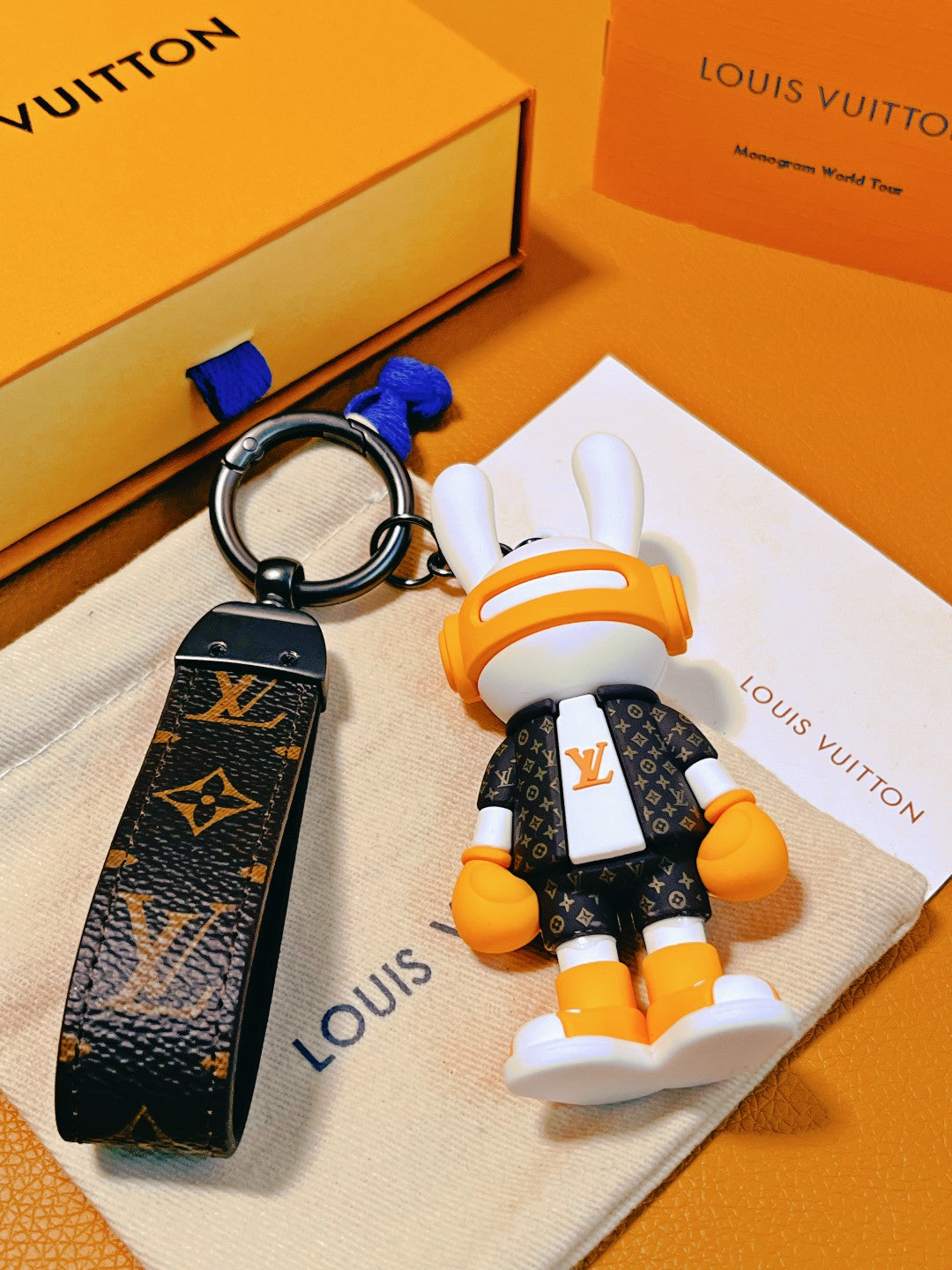 35RE14A Popular bag 's charms accessories