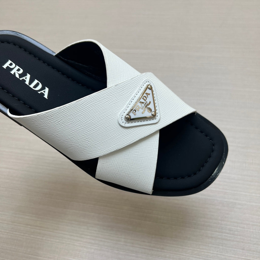 54PD71Z Popular slippers