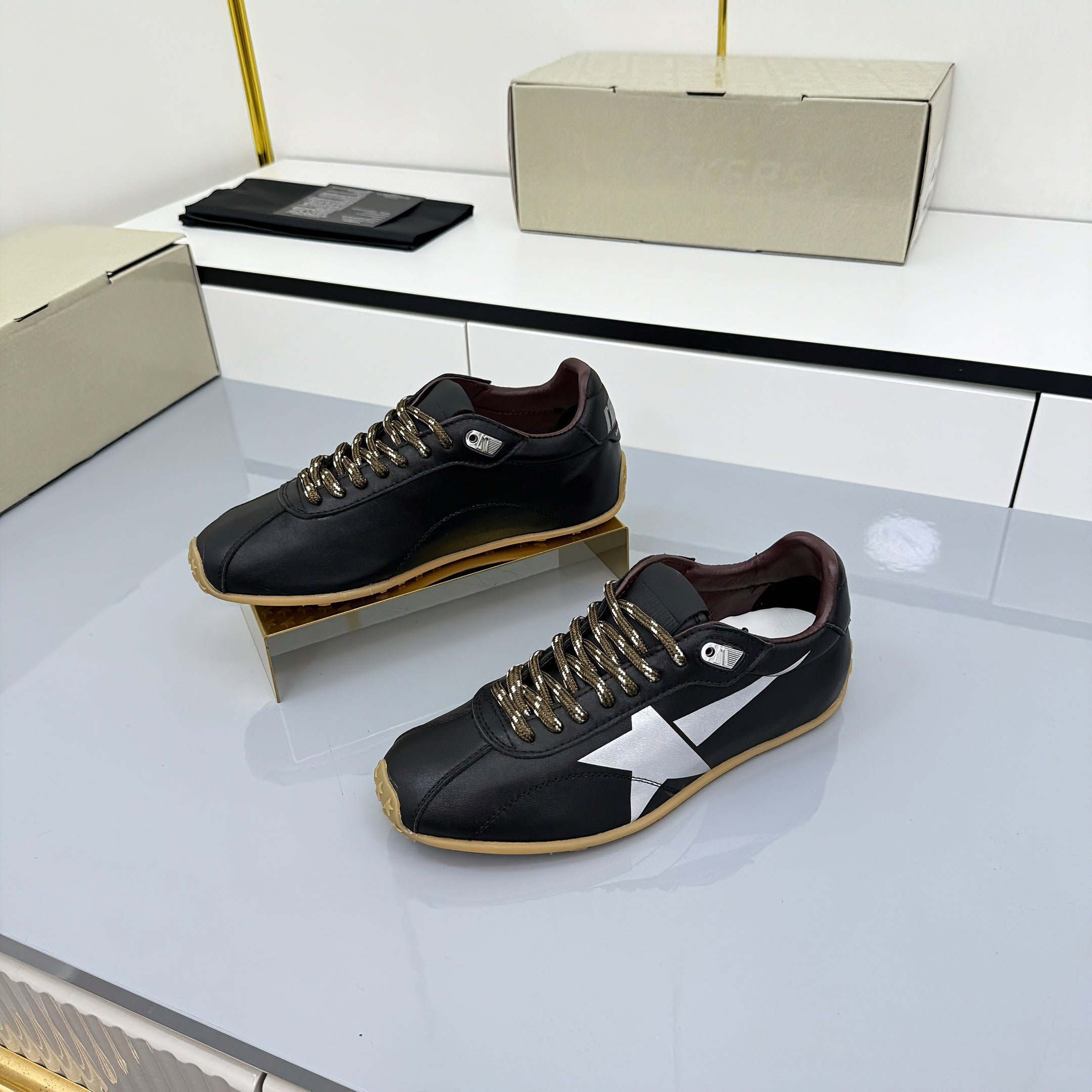2105QGE387Z Popular high-quality Shoes