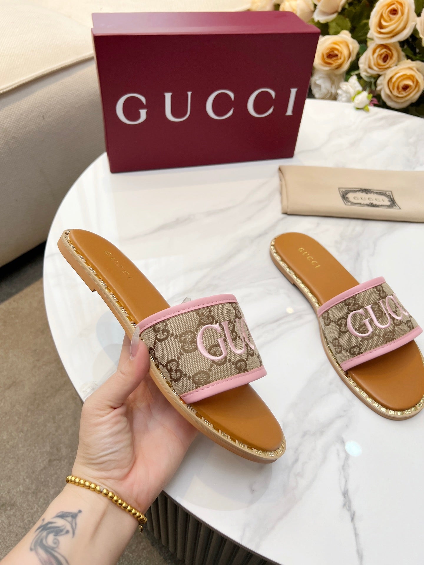 255QB29Z Popular Slippers