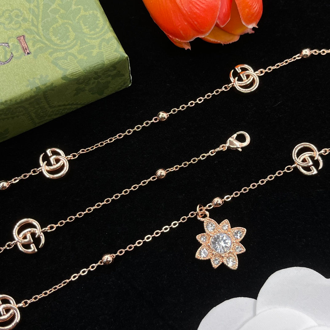 175RB27X Popular   Necklaces .