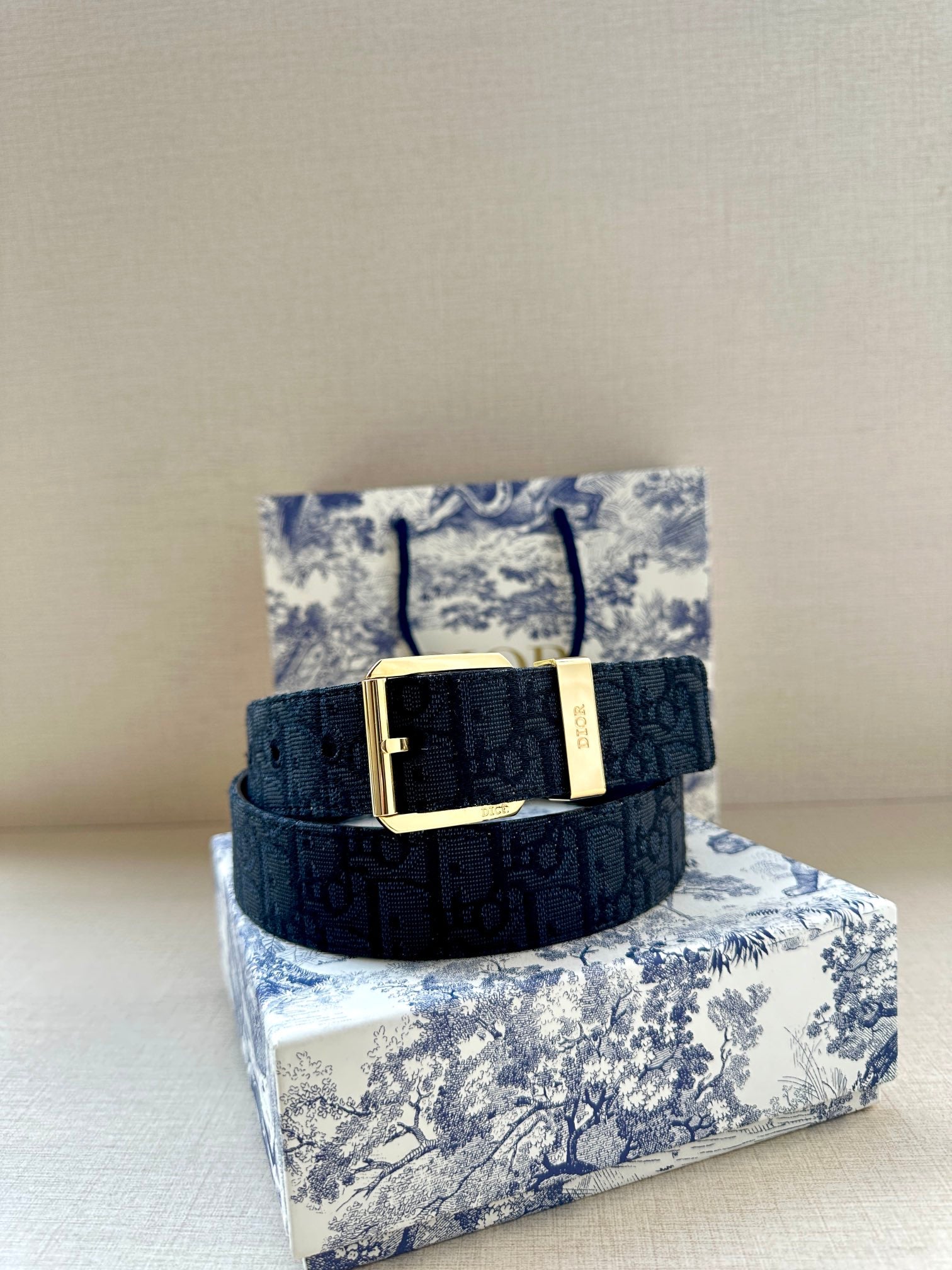 1115QD25P Popular High quality belt With full package