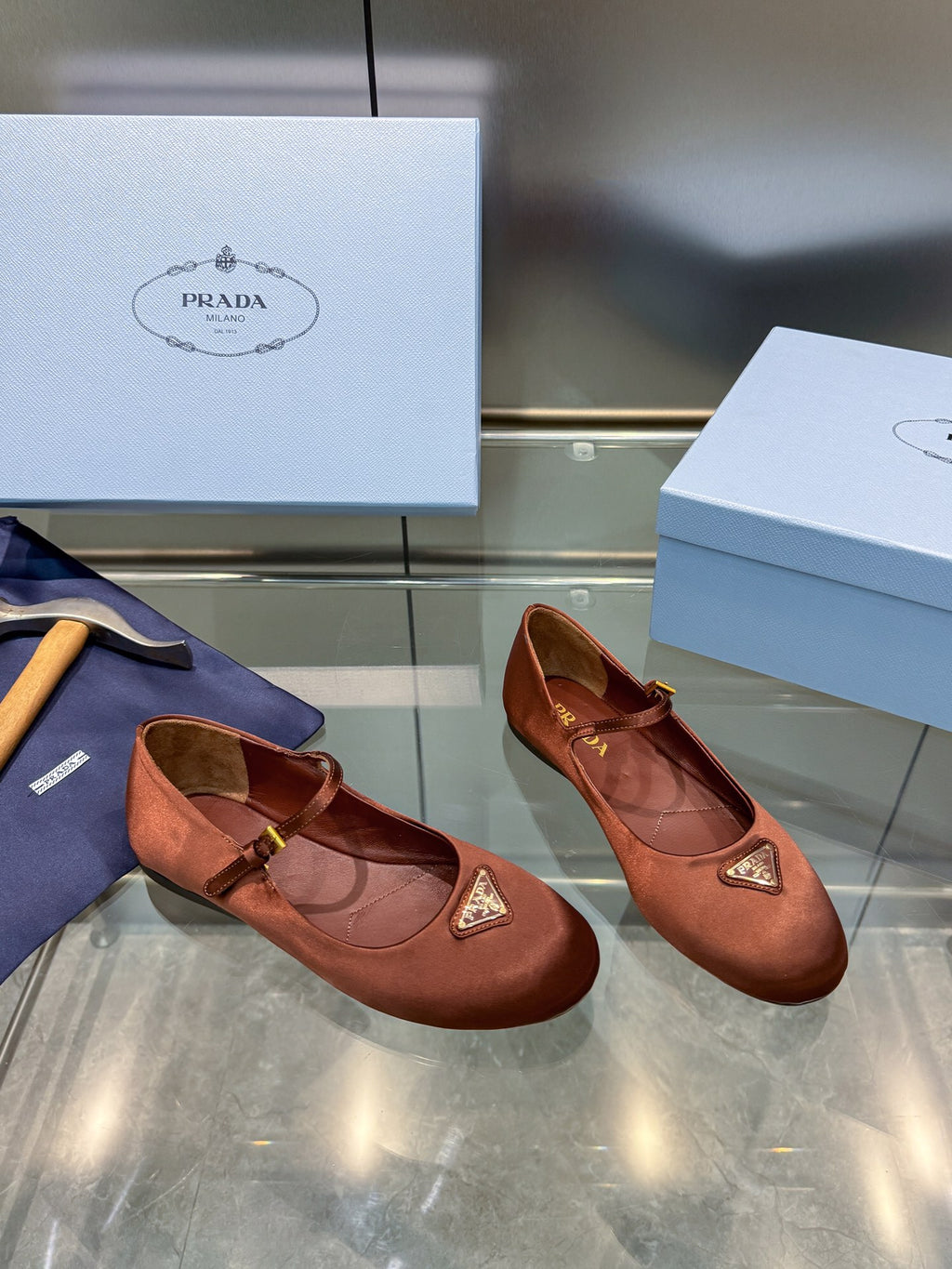 2105QP381Z Popular high-quality Shoes