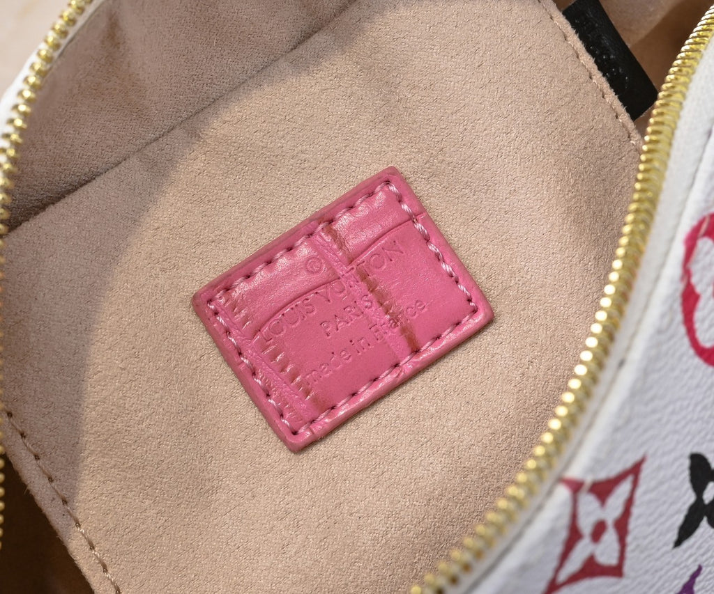 155NE74B Popular   leather bag