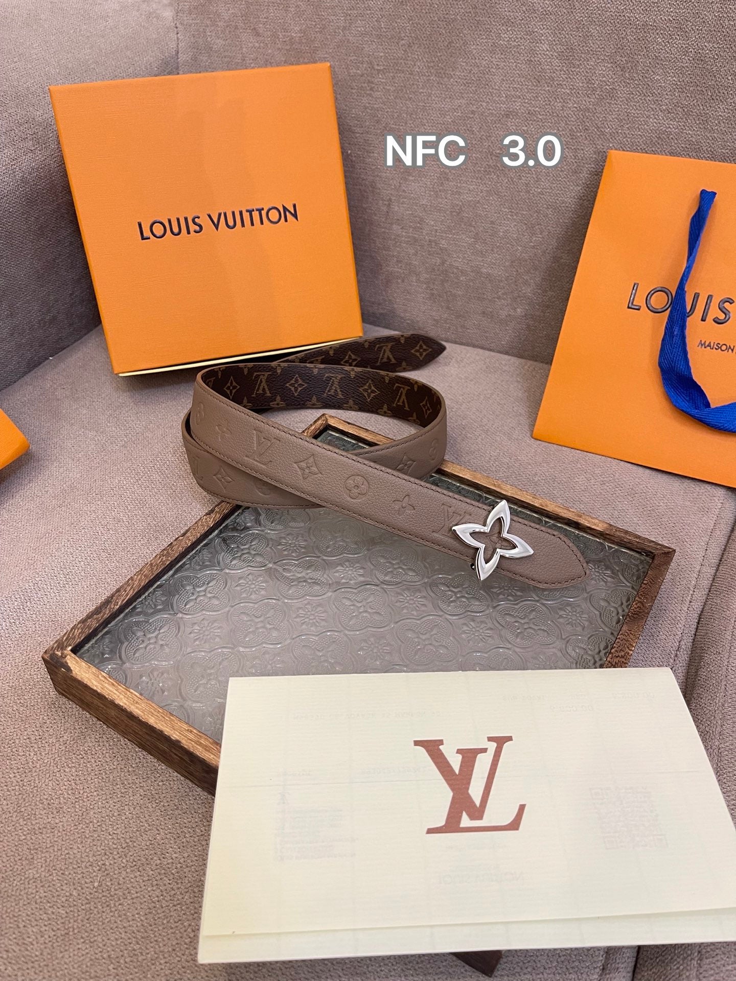 255RE11P Popular High quality belt With full package