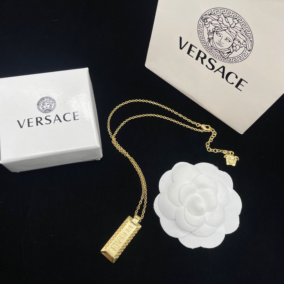 175RV63X Popular    Necklaces