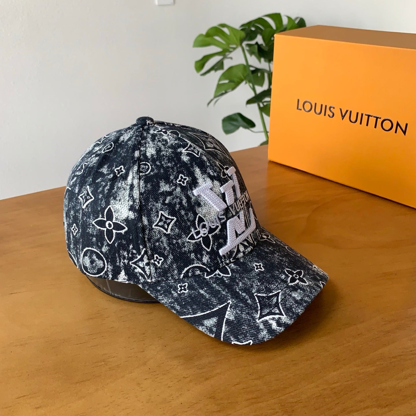 145ZE546M Popular  hats