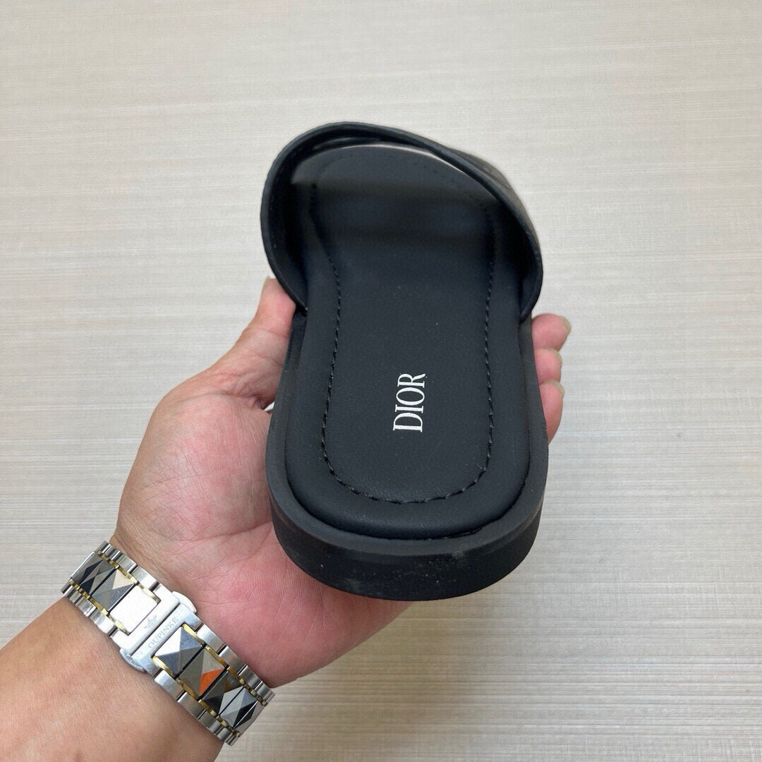 535ZD306Z Popular Slippers
