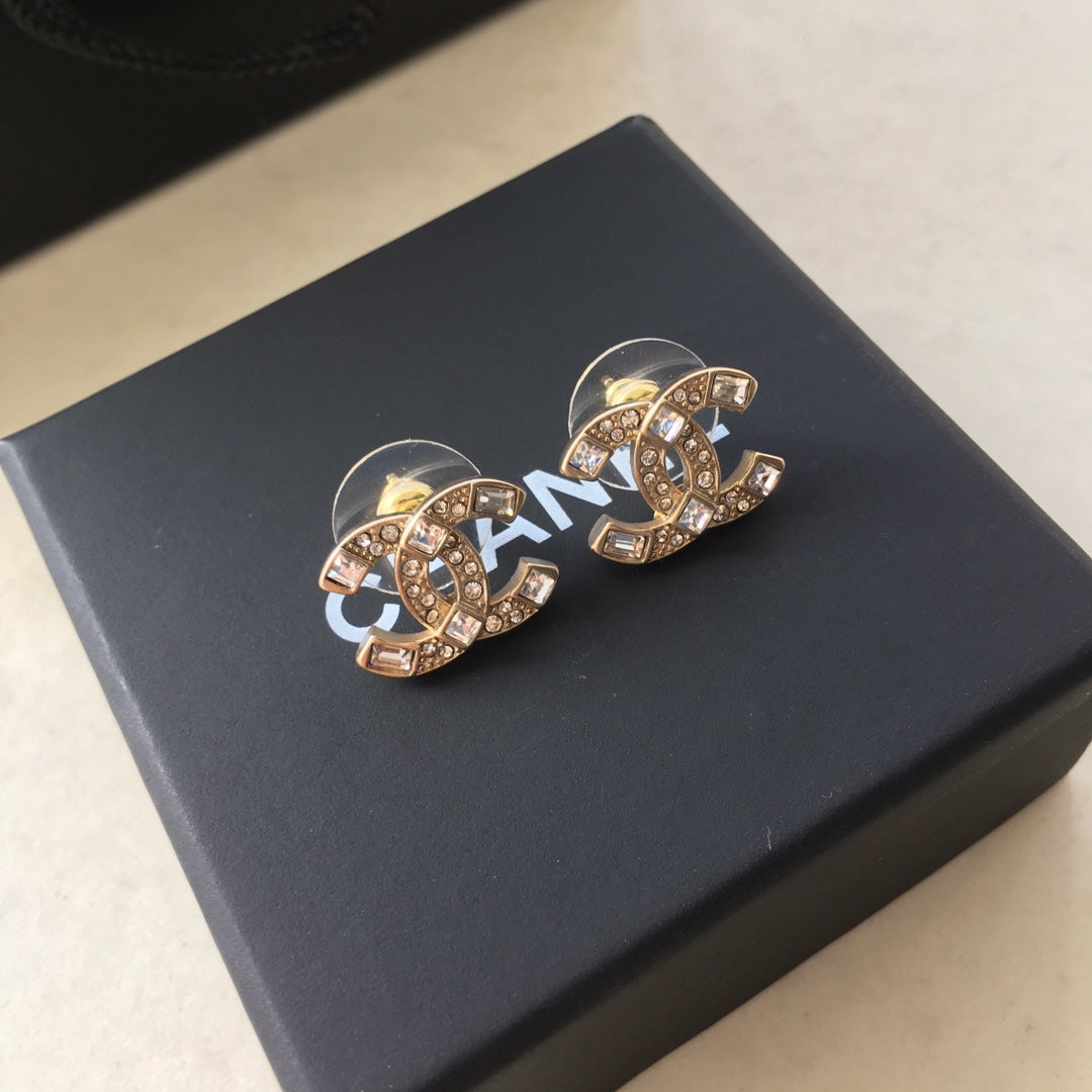 14C52E Popular  Earrings