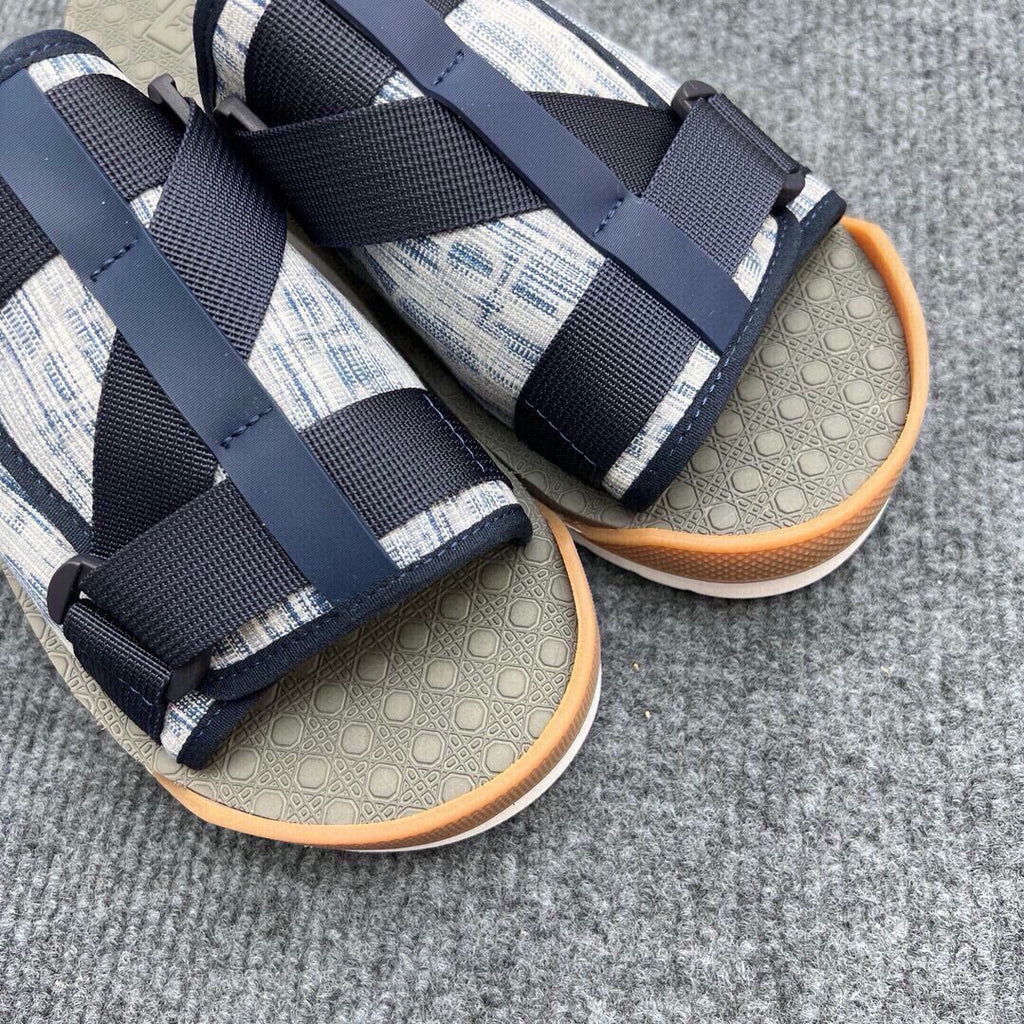 535ZD305Z Popular Slippers