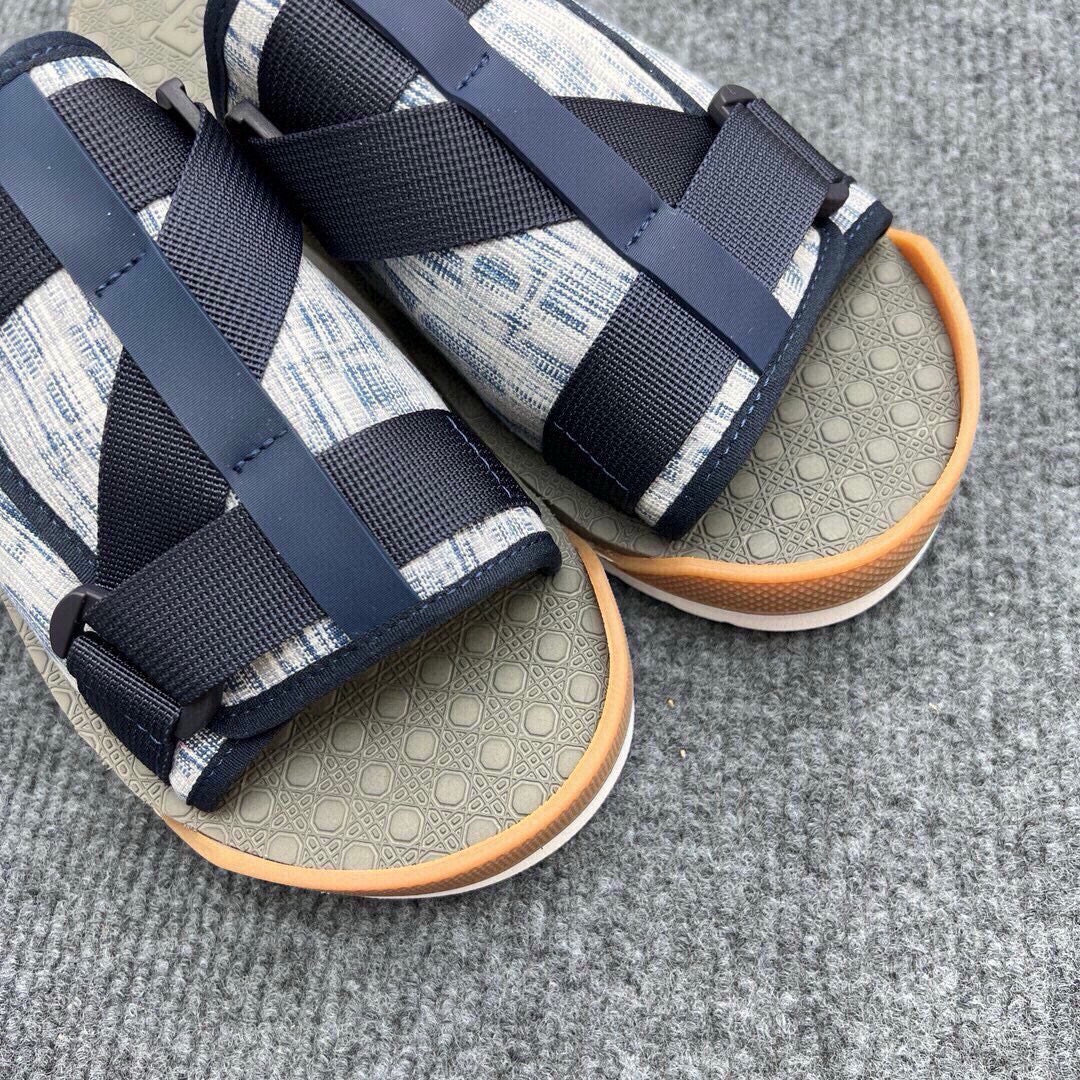 535ZD305Z Popular Slippers