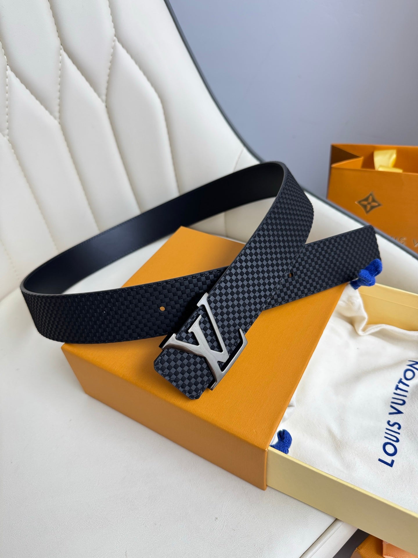 1115QE10P Popular High quality belt With full package