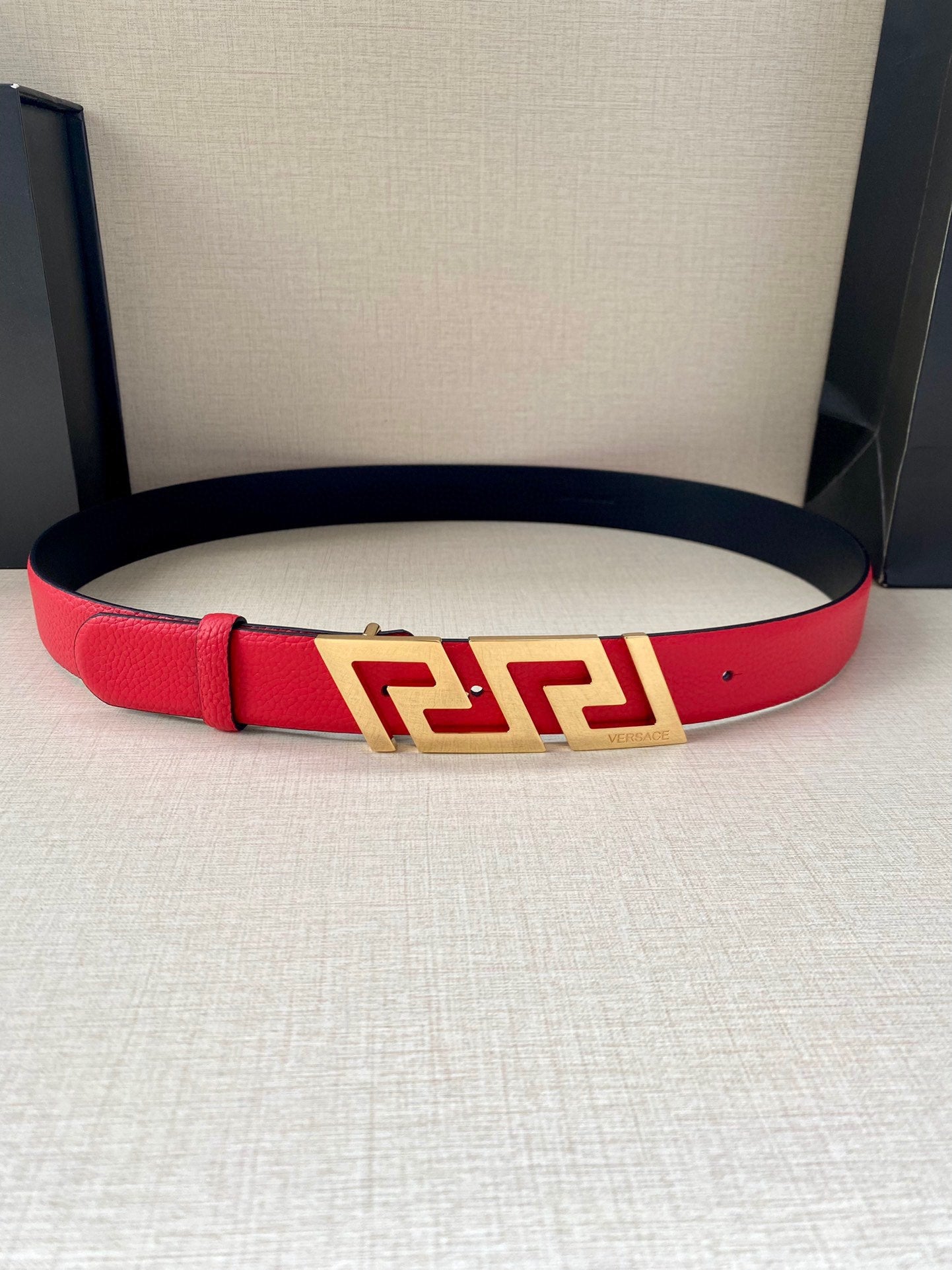1WV166P Popular   High quality belt With full package