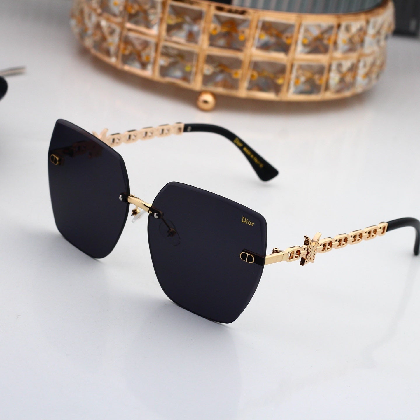 156PD67T Popular Sunglasses