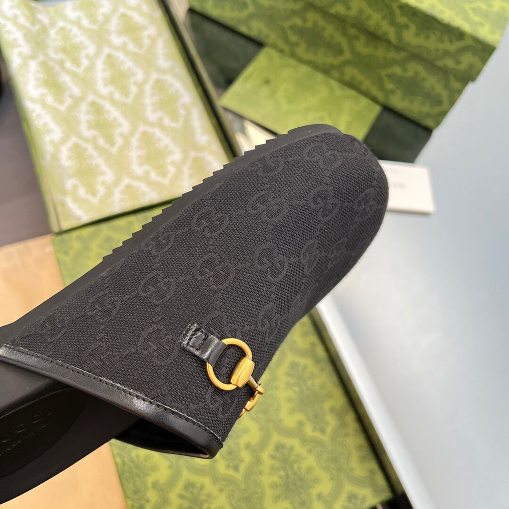 2YB26Z Popular Slippers