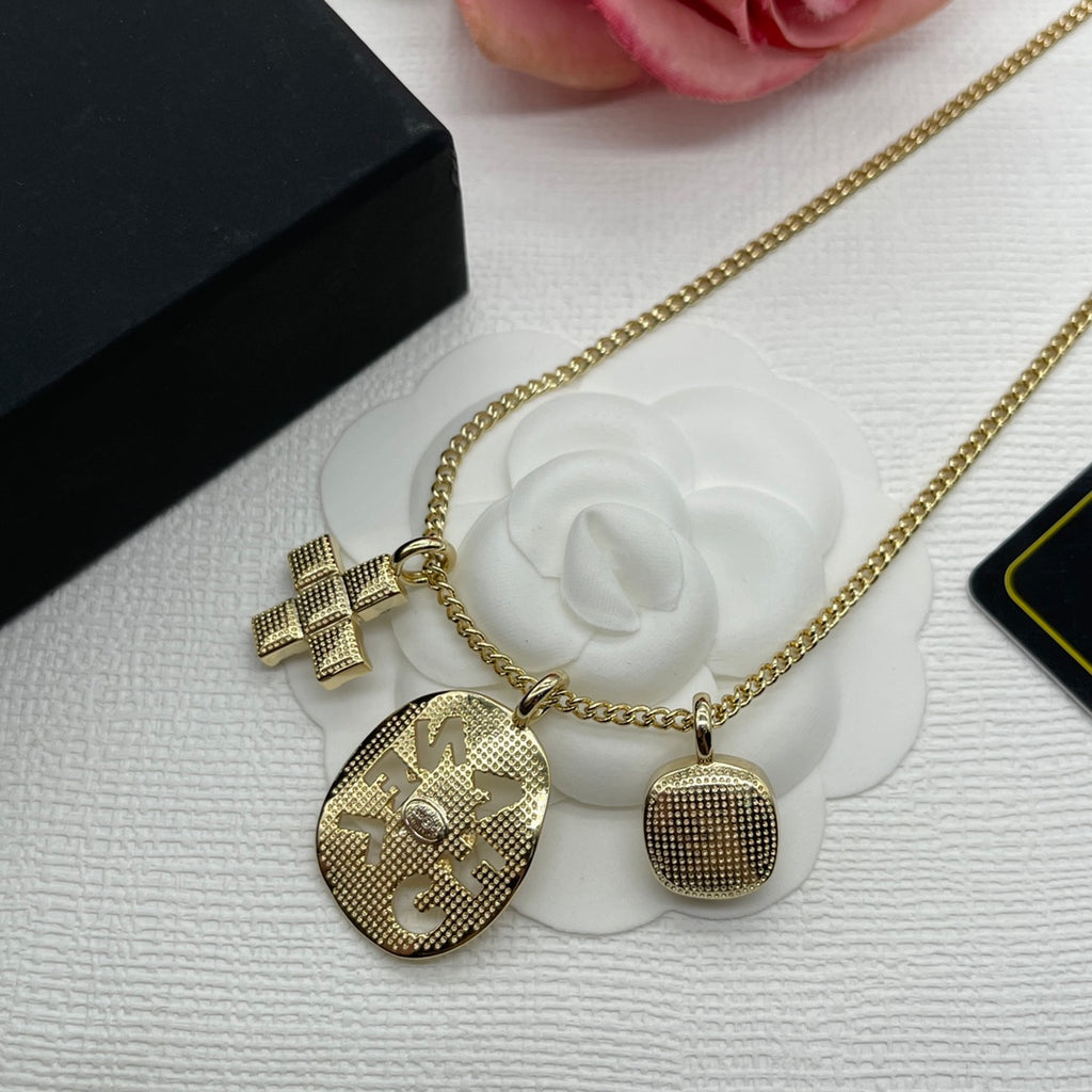 14C916  Popular  Necklaces