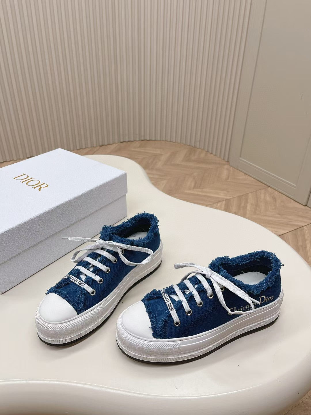 2105QD428Z Popular high-quality Shoes