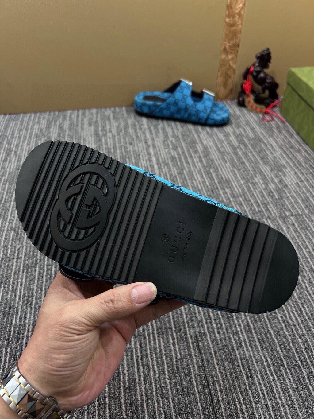 5QB17Z Popular shoes