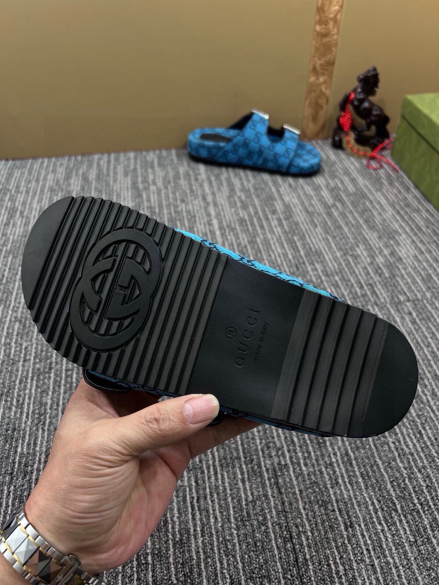 5QB17Z Popular shoes