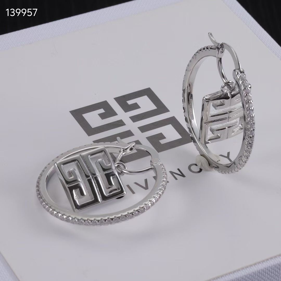 15QA85X Popular Necklace.Bracelet. earring