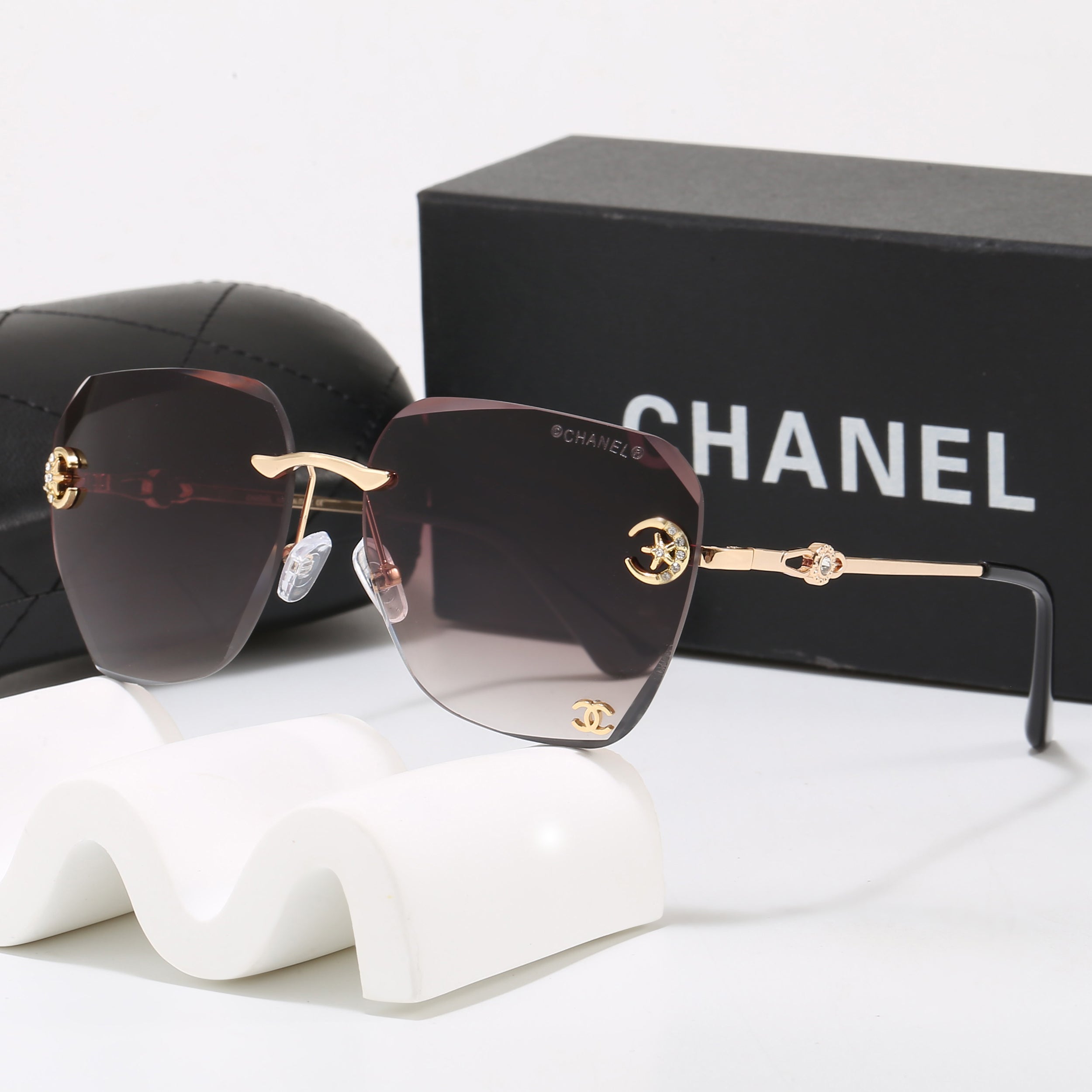 156PC46T Popular Sunglasses