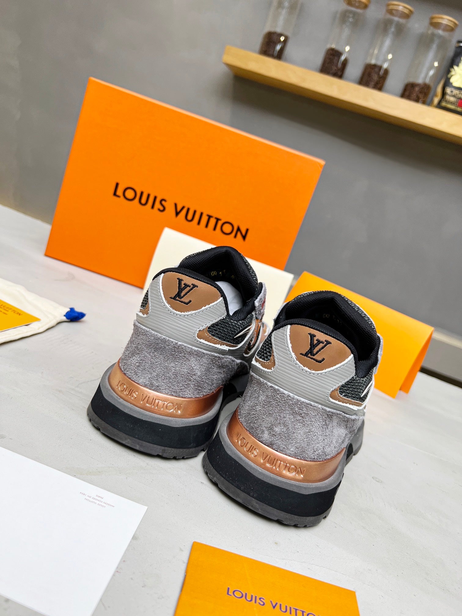 2105QE227Z Popular high-quality  Shoes