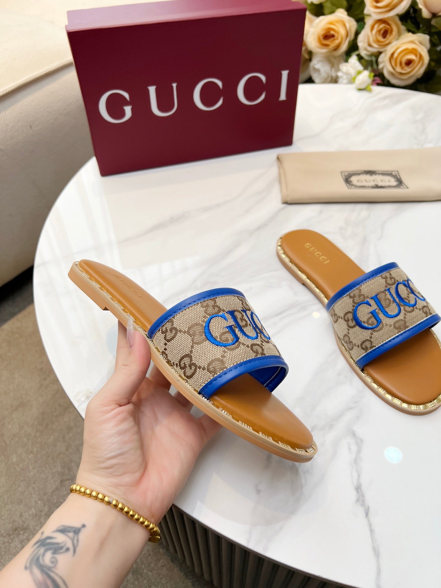 255QB29Z Popular Slippers