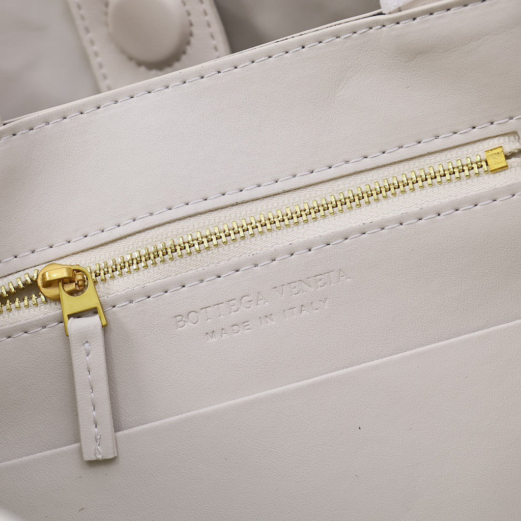 1XA81B Popular  leather bag