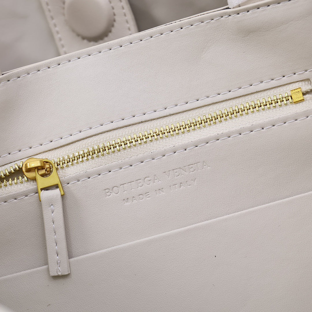 1XA81B Popular  leather bag