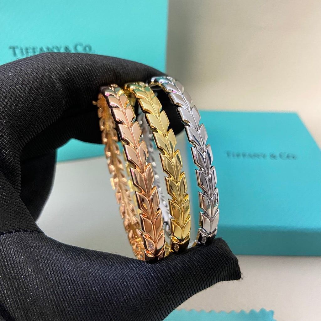 55QT47K  Popular Bracelets