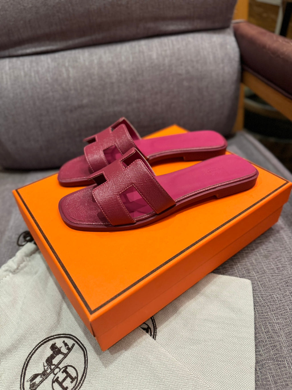 1ZH235Z Popular Slippers