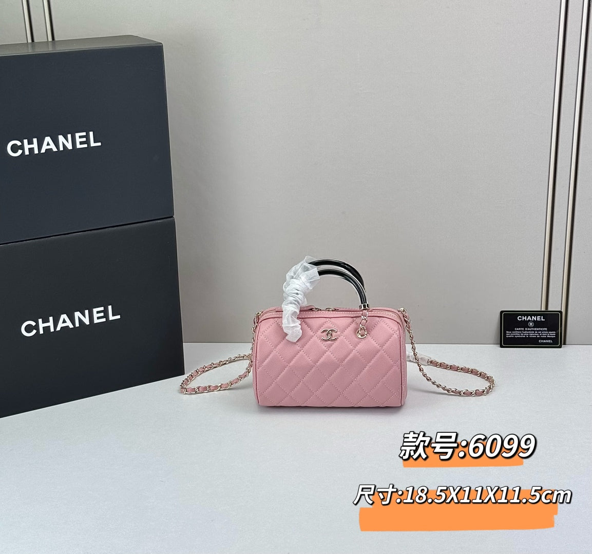 15RC55B  Popular  leather bag
