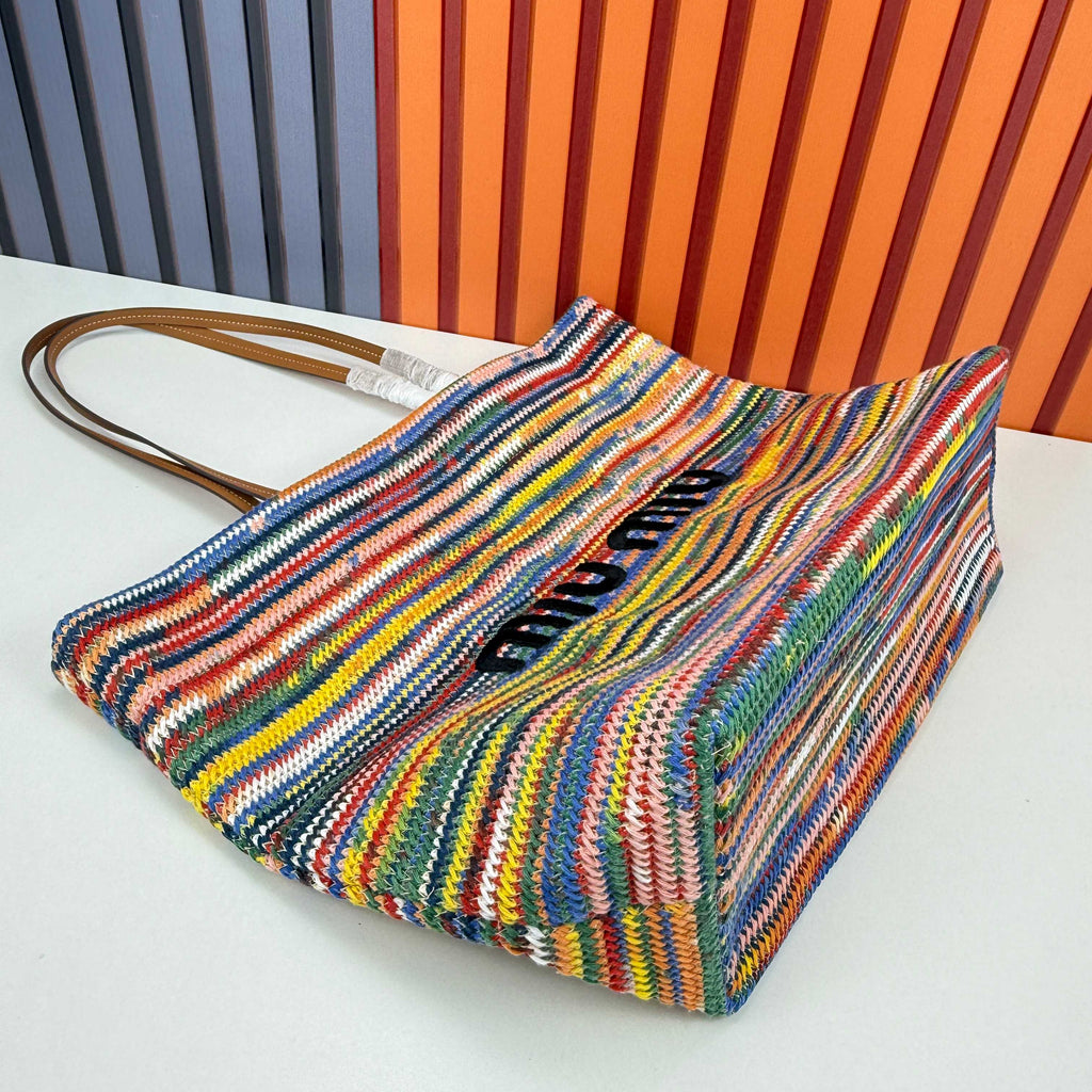 146PA165B Popular woven bags