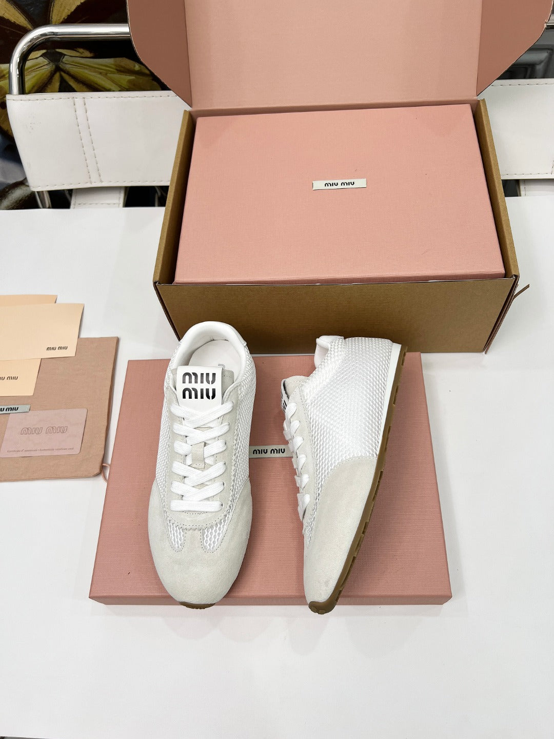 Z2P36A52 Popular high-quality leather Shoes