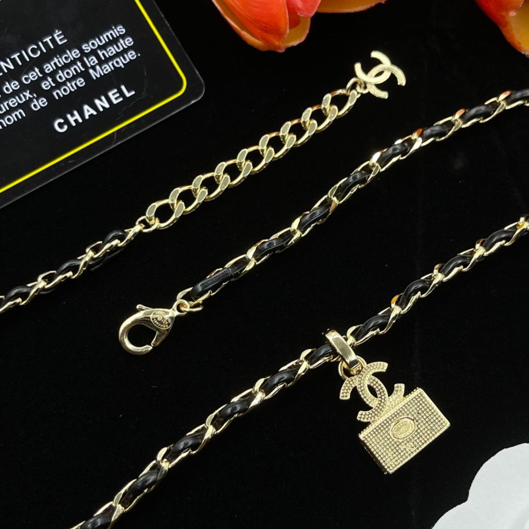 14C920X  Popular  Necklaces