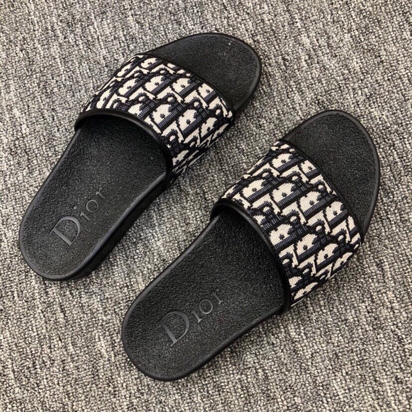 5LD215Z Popular Slippers