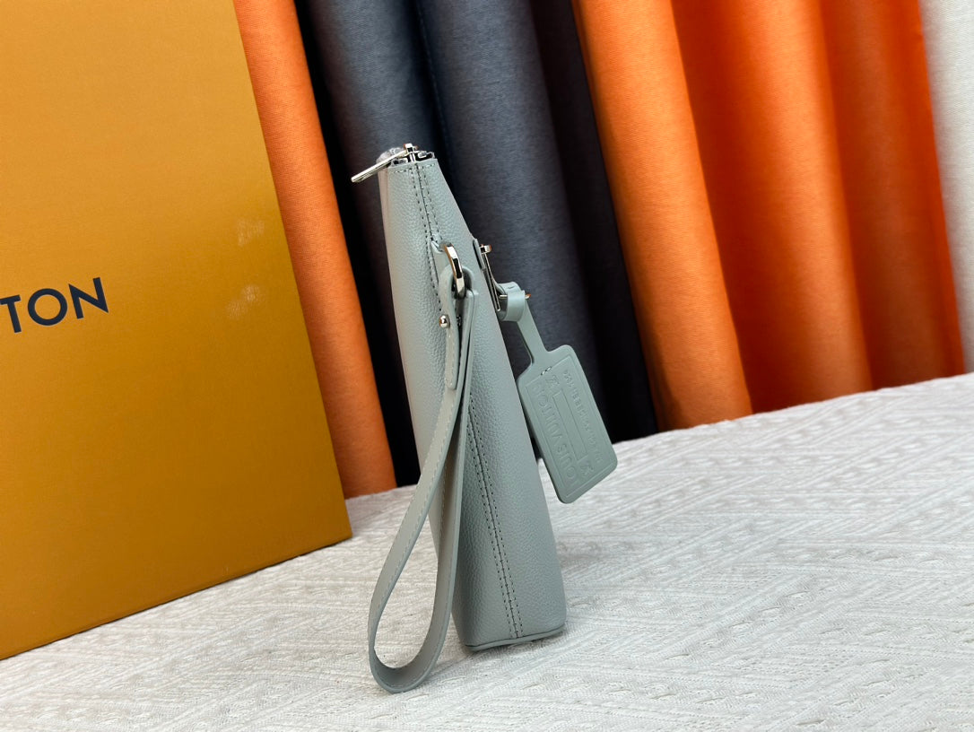 1XE399B Popular   leather bag
