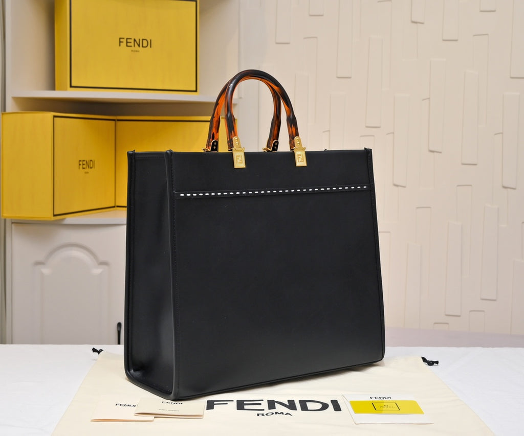 136PF104B Popular leather bag