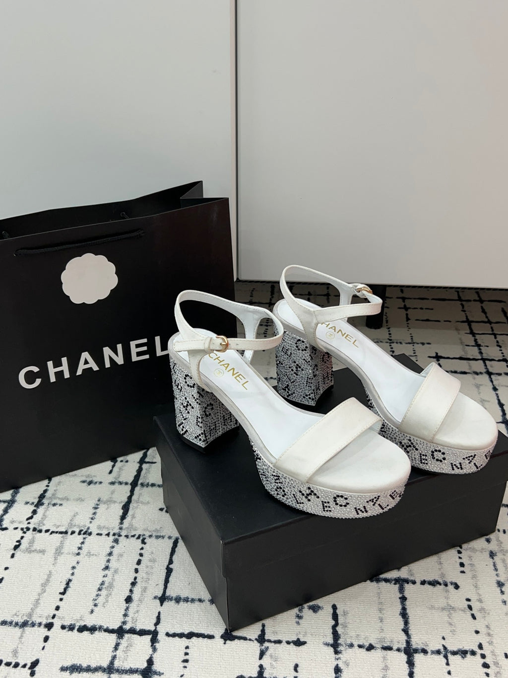 14C41Z Popular High heels